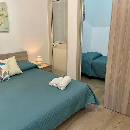 Maqueda For 4 Centre Ballaro Apartment Palermo