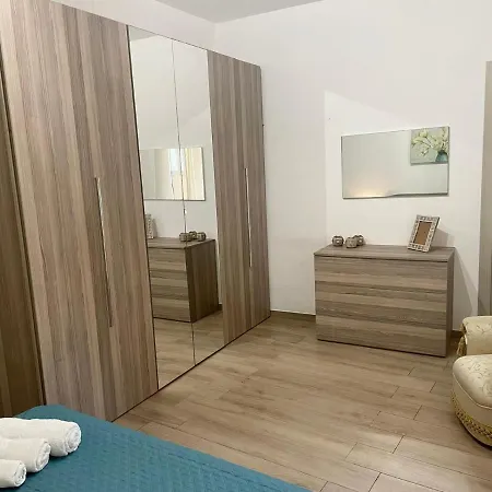 Maqueda For 4 Centre Ballaro Apartment *