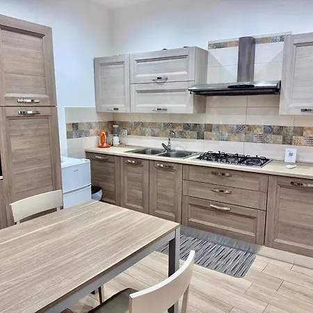 Maqueda For 4 Centre Ballaro Apartment *