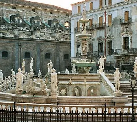 Maqueda For 4 Centre Ballaro * Palermo